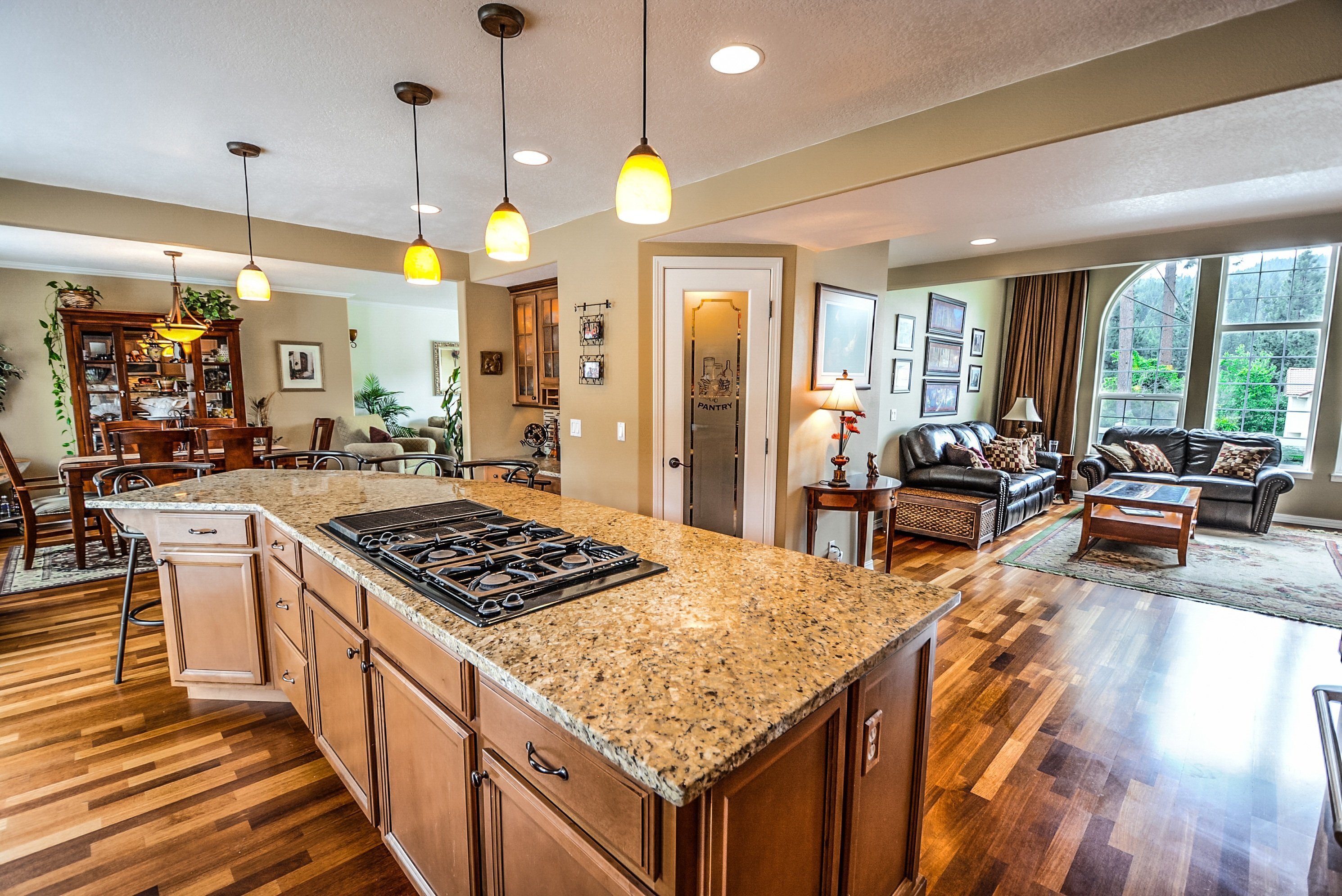 Professional estate kitchen workspace